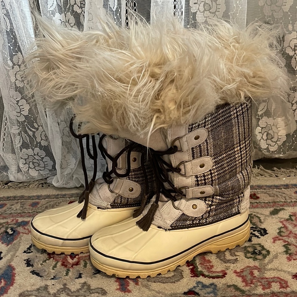 Khombu Mid Calf Fur Lined Winter Boots